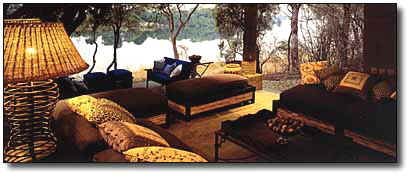 Matetsi Water Lodge Suite
