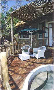 Sanyati Luxury Suite